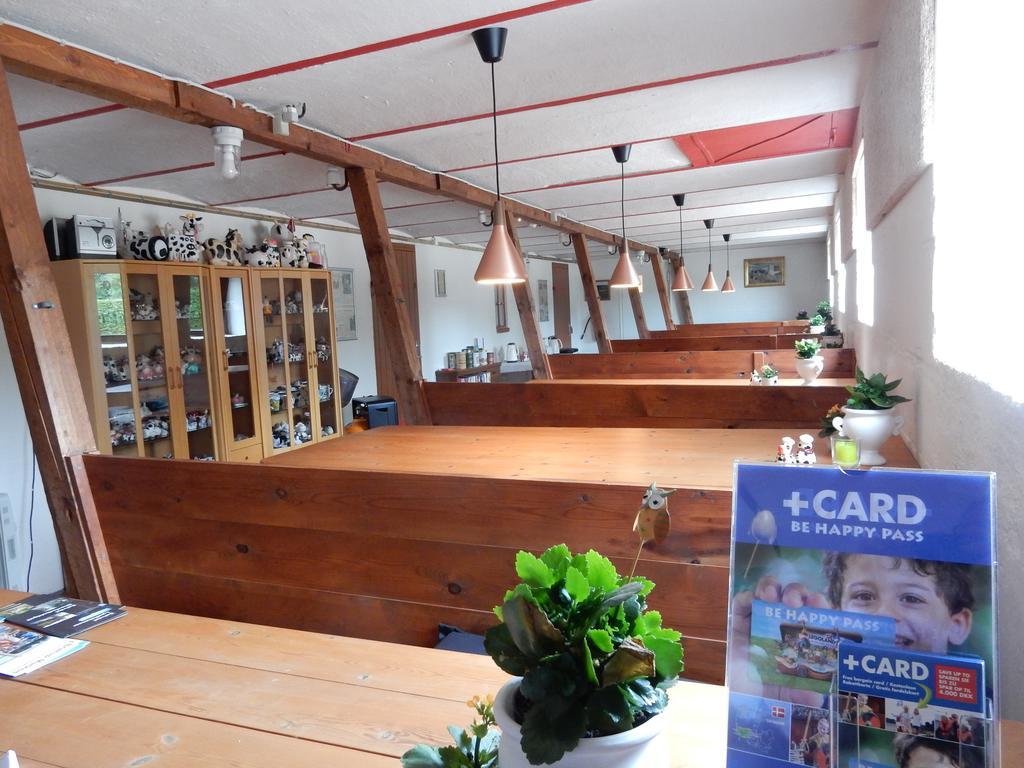 Den Gamle Kostald Bed & Breakfast Holsted Bagian luar foto