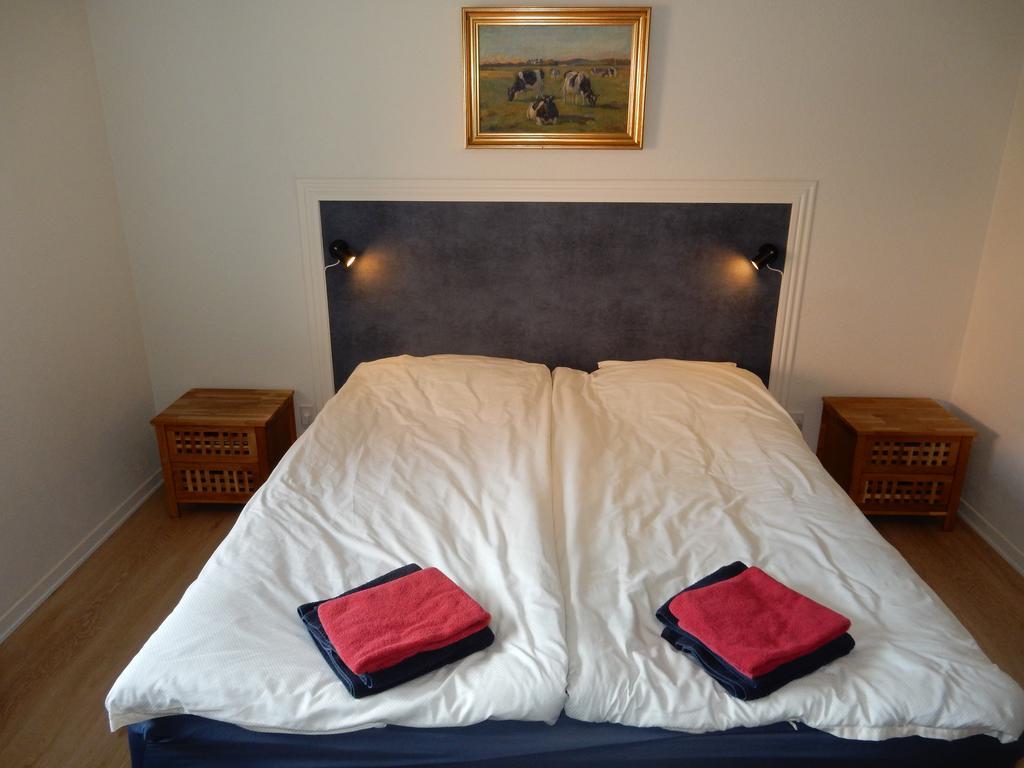 Den Gamle Kostald Bed & Breakfast Holsted Bagian luar foto