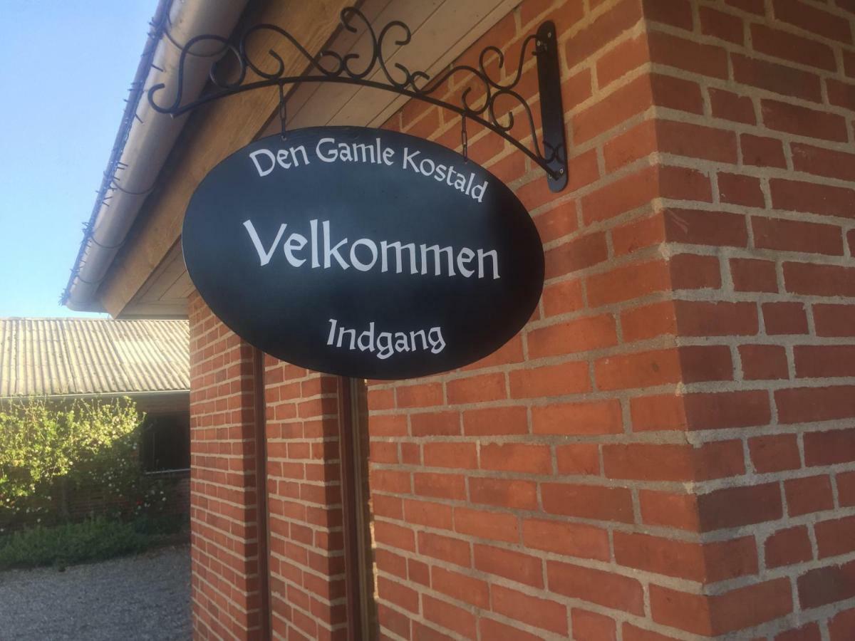 Den Gamle Kostald Bed & Breakfast Holsted Bagian luar foto
